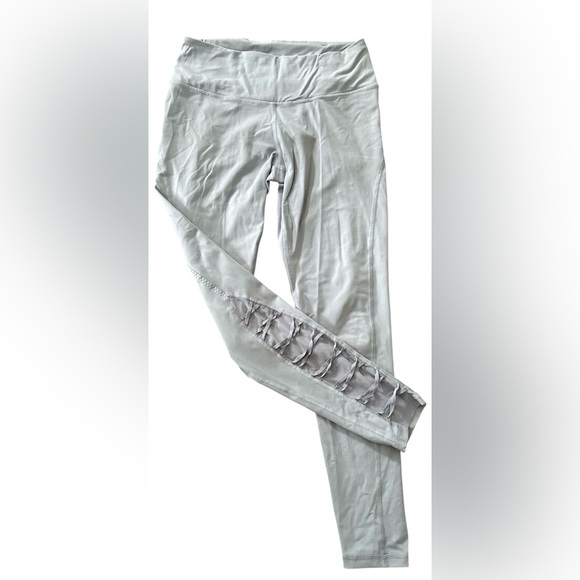 Victoria's Secret Light Gray Leggings - Picture 6 of 7